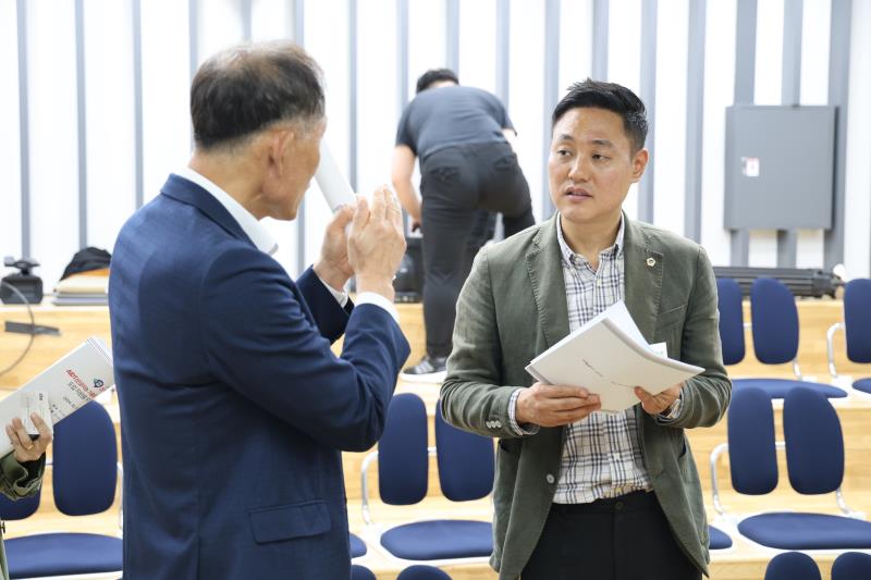 2024 AIDT(인공지능 기술을 활용한 디지털 교과서) 도입 지원을 위한 정책토론회_5