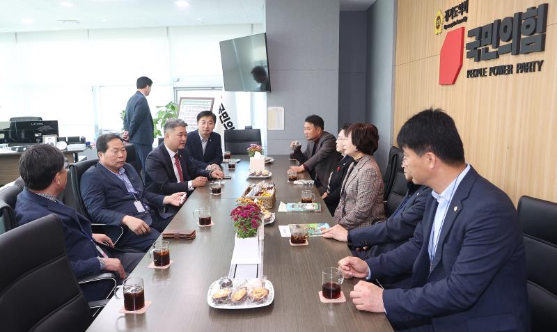 경기도의회 국민의힘 대표단 보령시의회 의장 접견_6