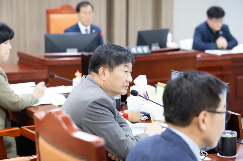 제379회 정례회 미래과학협렵위원회 행정사무감사_10