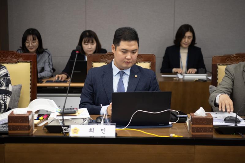 제379회 정례회 여성가족평생교육위원회 행정사무감사_6