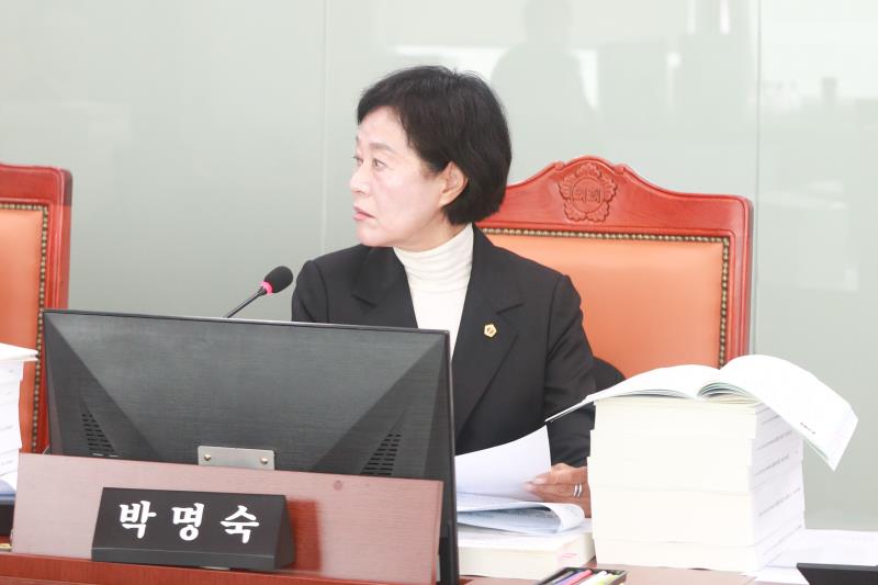 제379회 정례회 건설교통위원회 행정사무감사_9