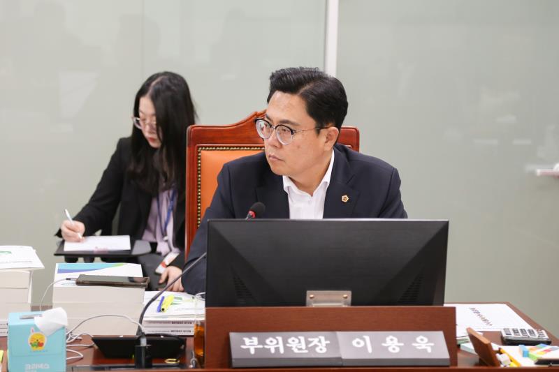 제379회 정례회 의회운영위원회 행정사무감사_2