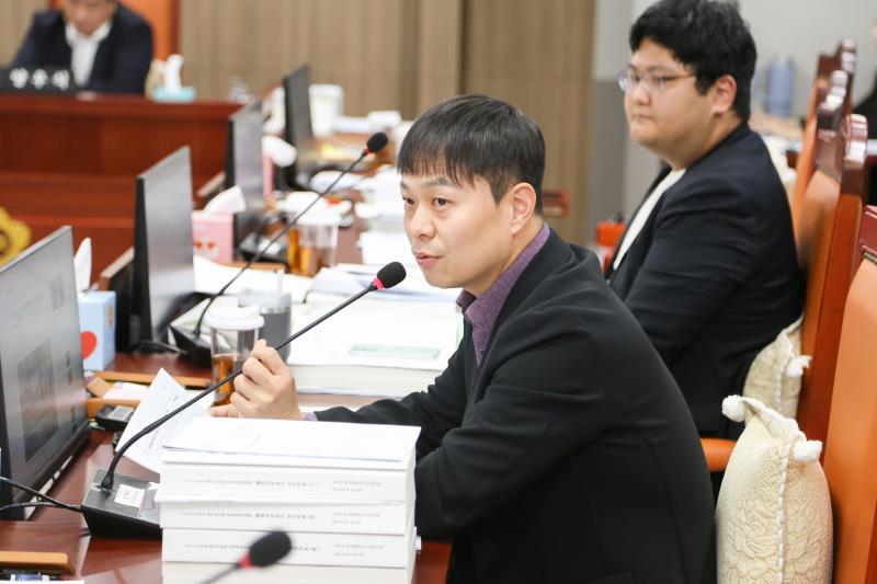 제379회 정례회 의회운영위원회 행정사무감사_2