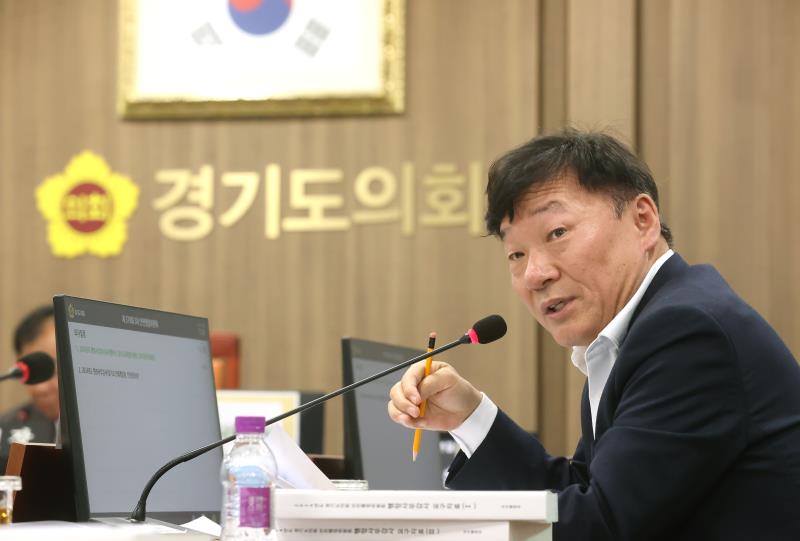 제379회 정례회 안전행정위원회 행정사무감사