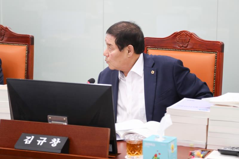 제379회 정례회 제1차 안전행정위원회_2