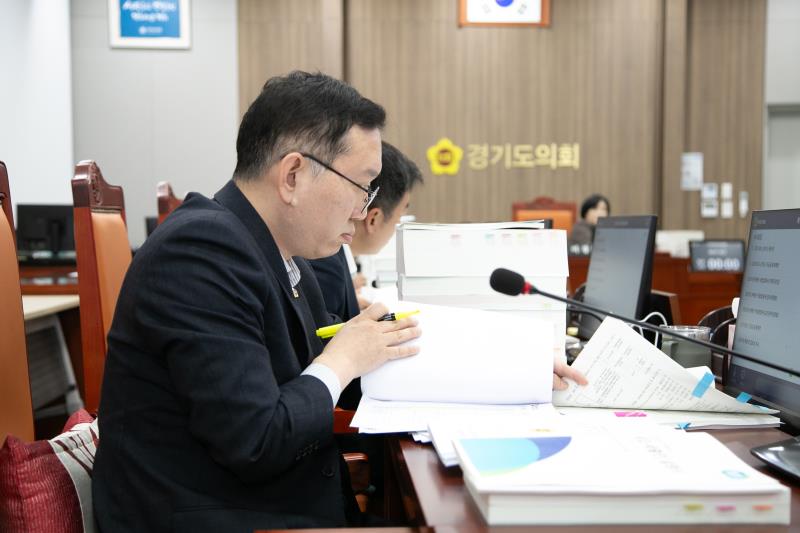 제379회 정례회 제4차 기획재정의원회_2