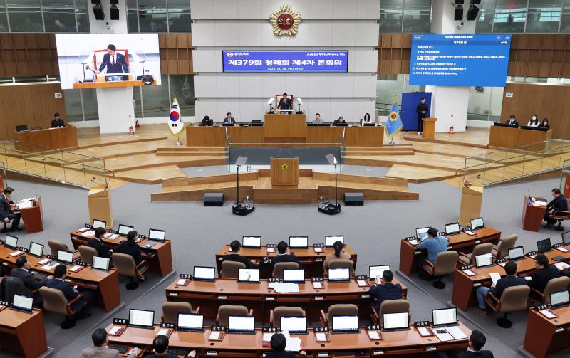 제379회 정례회 제4차 본회의 일문일답