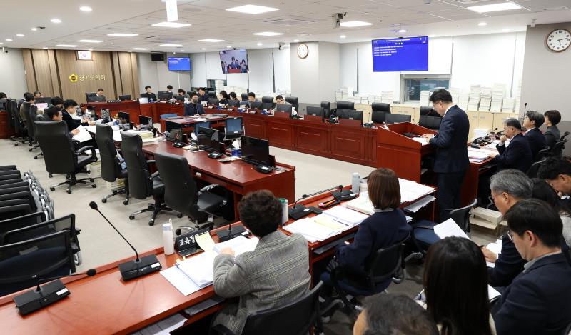 제379회 정례회 제1차 경기도교육청 예산결산특별위원회_2