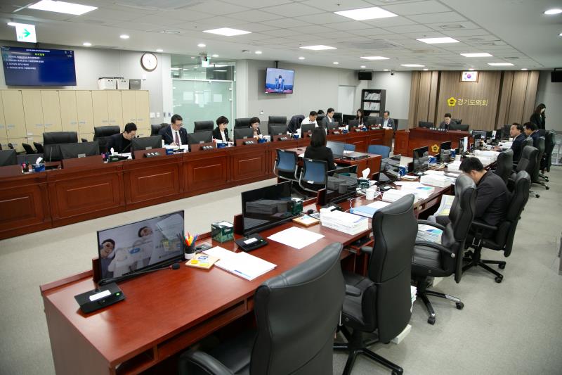 제379회 정례회 제7차 경기도청예산결산특별위원회(오전)_5