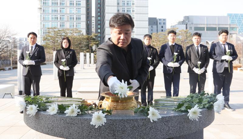 국민의힘 대표단 현충탑 참배 및 제주 항공 사고 합동 분향