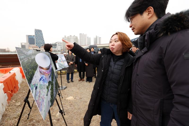 제11대 후반기 더불어민주당 대표단 K-컬처밸리 복합개발사업 현장 정책 간담회