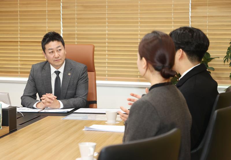 경기도의회 김진경의장 청년희망미래재단 접견_2