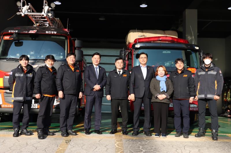 경기도의회 더불어민주당 수원소방서 원천119안전센터 방문_2