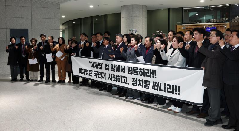 경기도의회 국민의힘, 이재명 대표 신속 공정 재판 촉구 결의대회_7