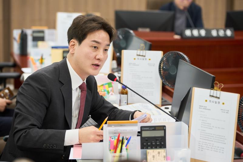 제382회 임시회 제2차 교육행정위원회