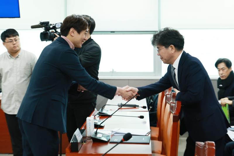 경기아트센터 사장 후보자 인사청문회(오전)_2