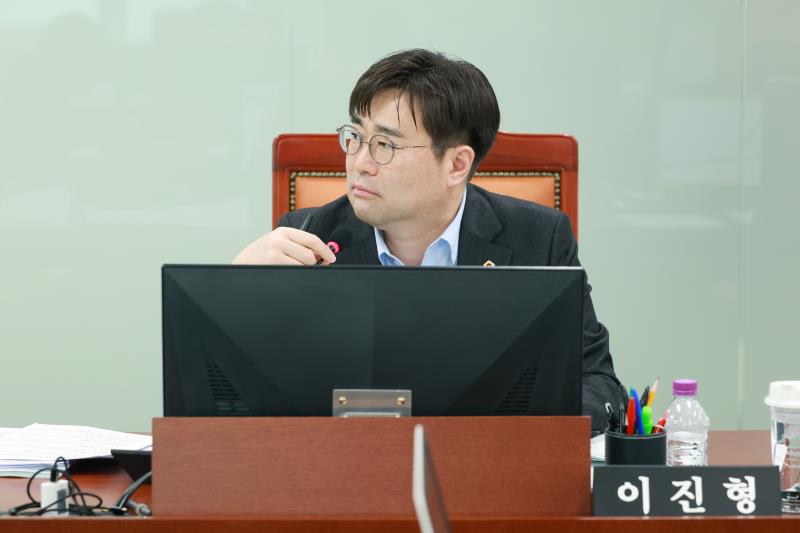 경기아트센터 사장 후보자 인사청문회(오후)_2