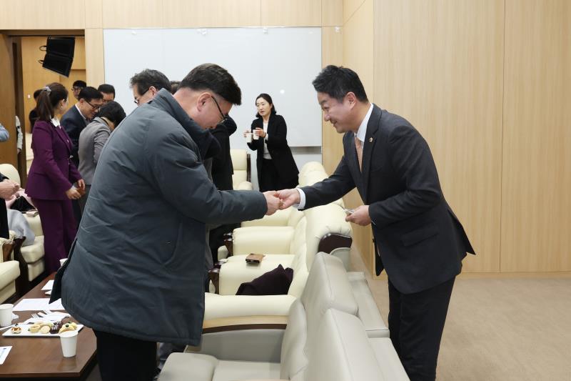 대한민국시도의회의장협의회 제2기 지역소멸 대응 특별위원회 제2차 정기회_4