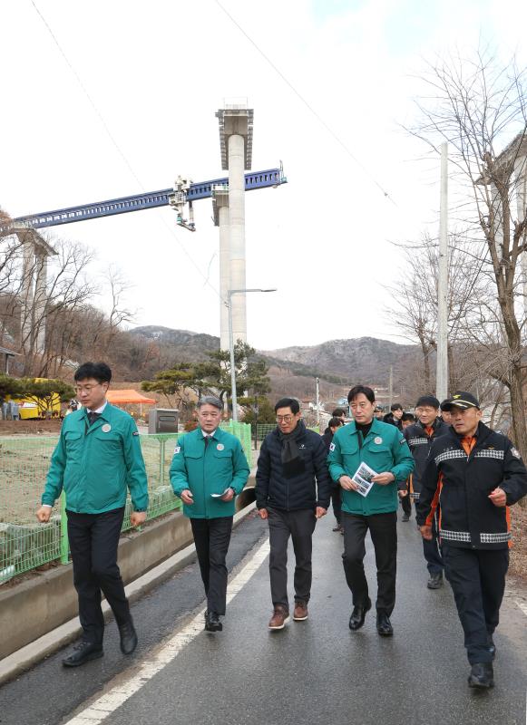 국민의힘 대표단 안성 다리 붕괴 사고현장 방문