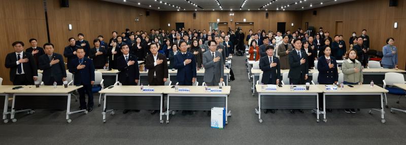 경기도의회 교섭단체 더불어민주당 2025년 상반기 정치아카데미교육원 의원교육 (1강)_2