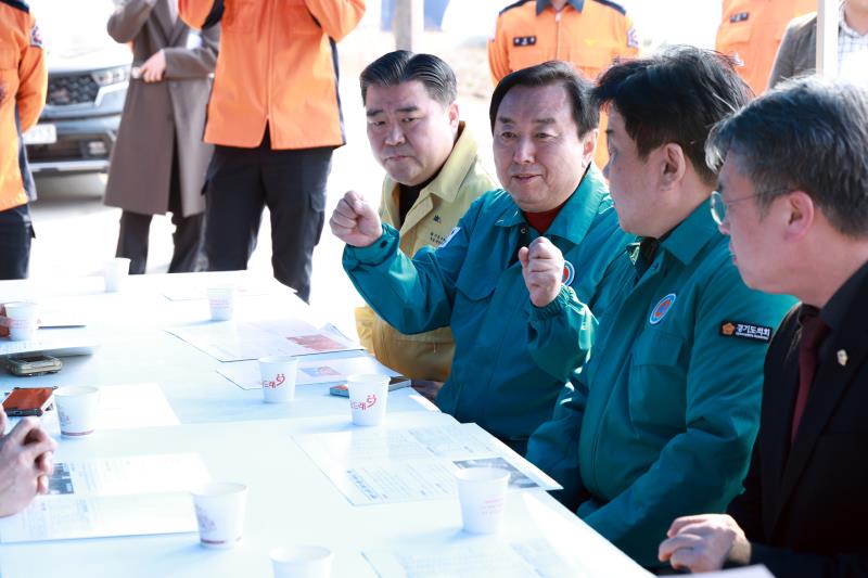 경기도의회 국민의힘 대표단 포천 전투기 오폭 사고 현장방문_2