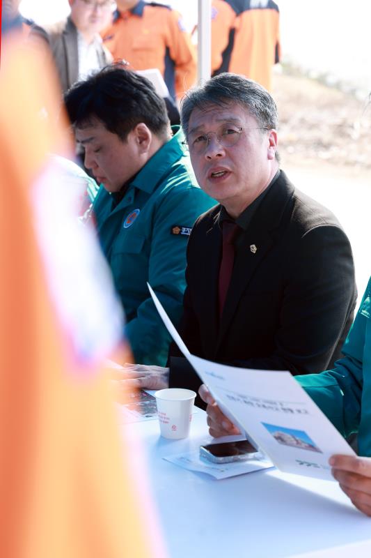 경기도의회 국민의힘 대표단 포천 전투기 오폭 사고 현장방문_2