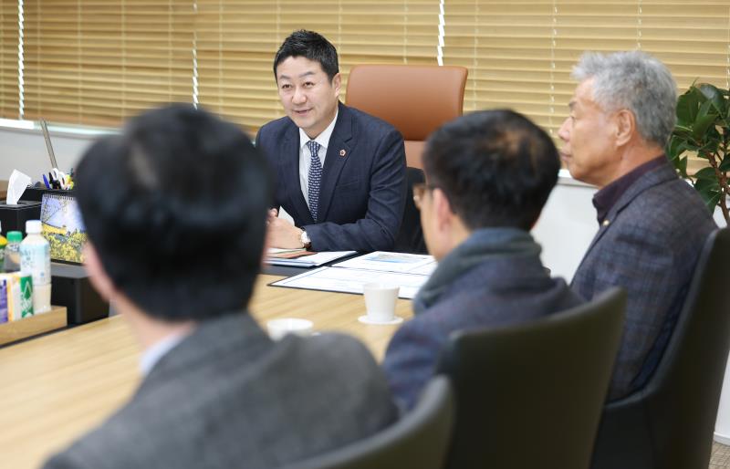 경기도의회 김진경의장 민주평통 시흥시협의회 청년분과위원회 접견_3