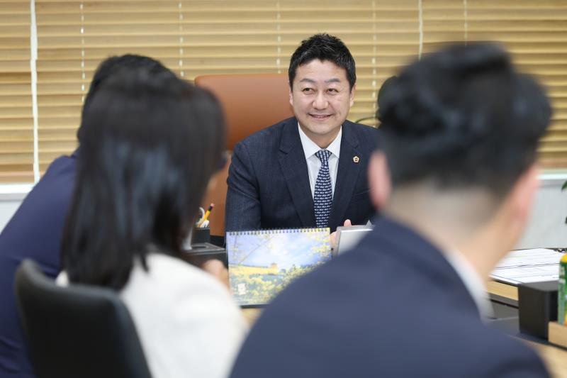 경기도의회 김진경의장 민주평통 시흥시협의회 청년분과위원회 접견_4