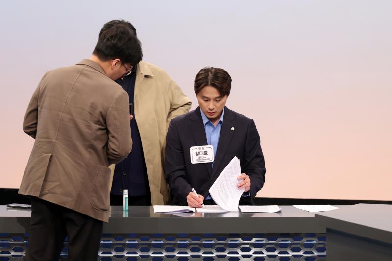황대호 문화체육관광위원장 OBS 경기의정 예:썰 녹화_2