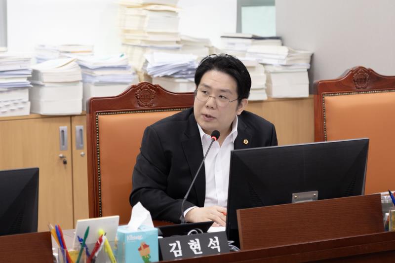 제383회 임시회 제1차 교육기획위원회_3
