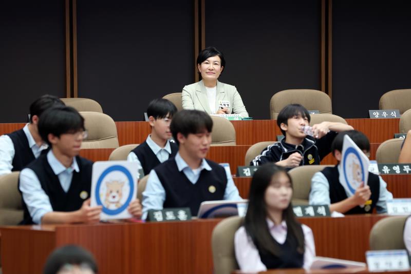 2025년 제8회 청소년 의회교실_9