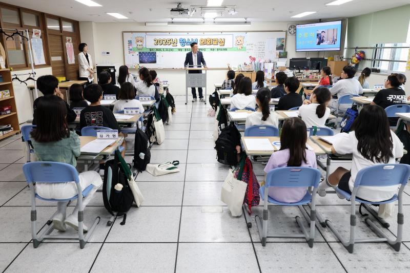 2025년 제12회 청소년 의회교실_10