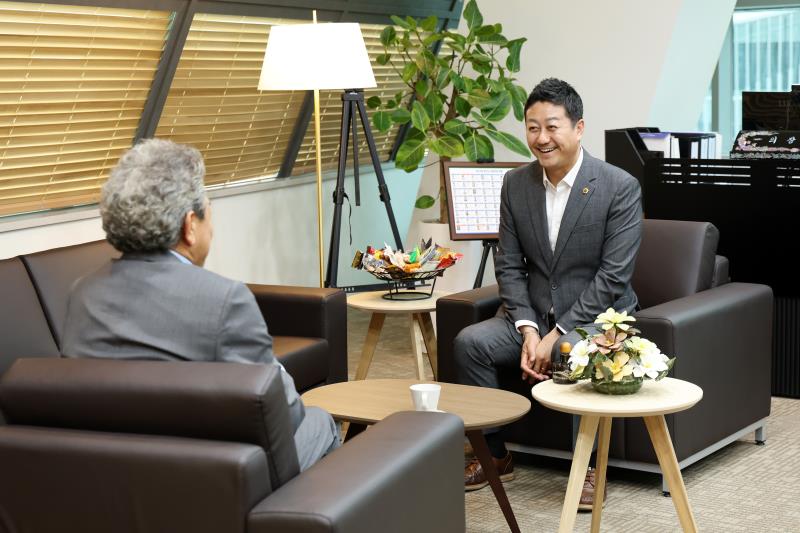 김진경 의장 시흥시 예총회장 면담_2