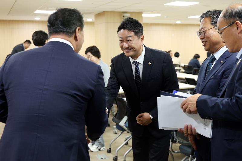 경기도의회 더불어민주당 의원총회_6