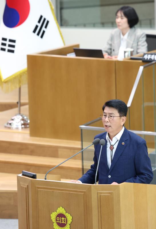 제384회 정례회 제3차 본회의(일괄질문)_7