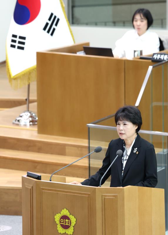 제384회 정례회 제3차 본회의(일괄질문)_8