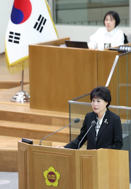제384회 정례회 제3차 본회의(일괄질문)_9