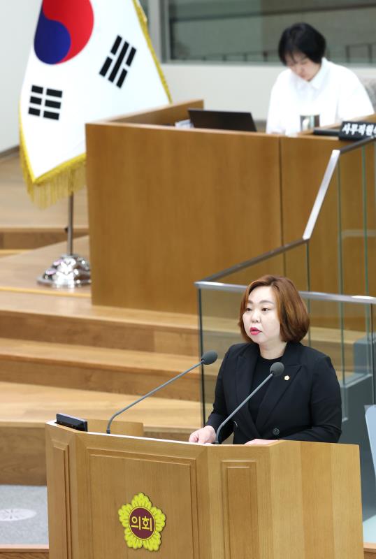 제384회 정례회 제3차 본회의(일괄질문)_6