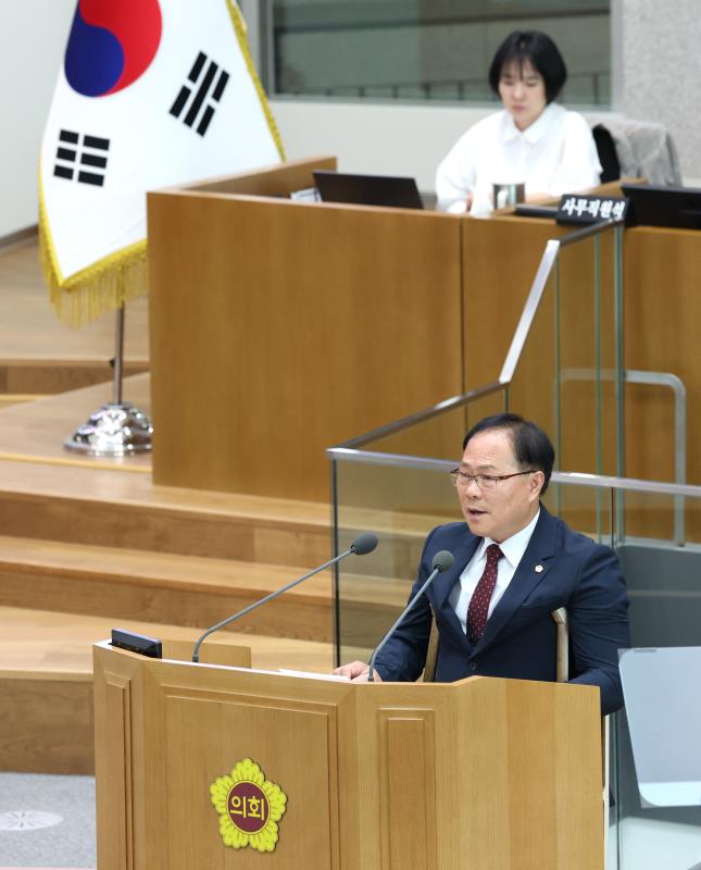 제384회 정례회 제3차 본회의(일괄질문)_6