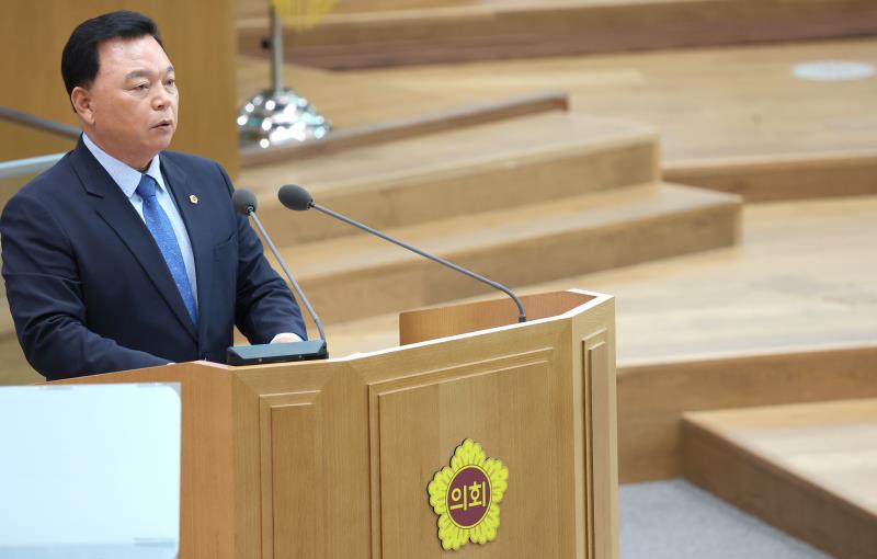 제384회 정례회 제3차 본회의(일괄질문)_9