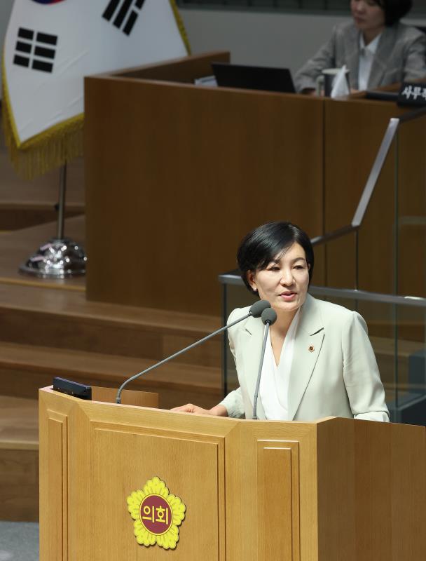 제384회 정례회 제3차 본회의(일괄질문)_8