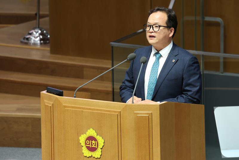 제384회 정례회 제3차 본회의(일괄질문)_10