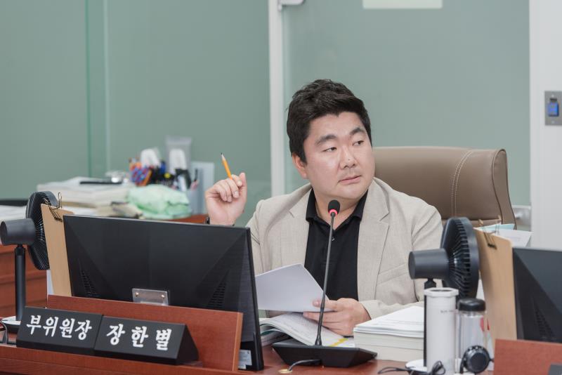 제384회 임시회 제1차 교육행정위원회