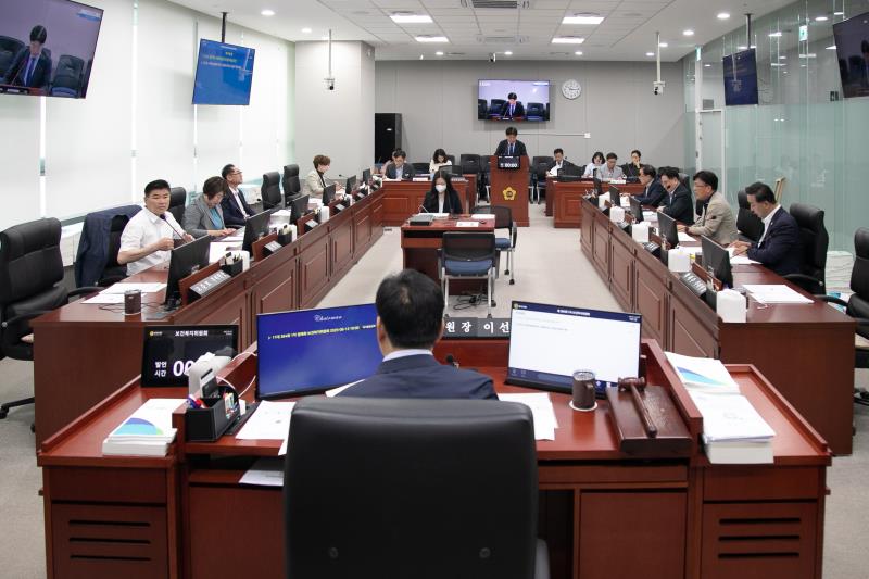 제384회 임시회 제1차 보건복지위원회_3