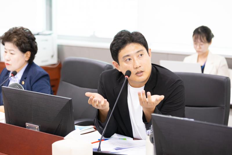 제384회 임시회 제1차 경제노동위원회_9