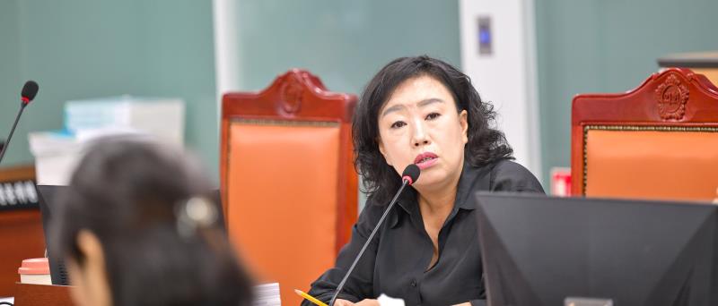 제384회 임시회 제1차 여성가족평생교육위원회_3