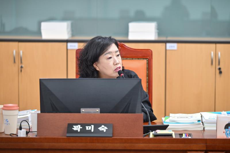 제384회 임시회 제1차 여성가족평생교육위원회_5