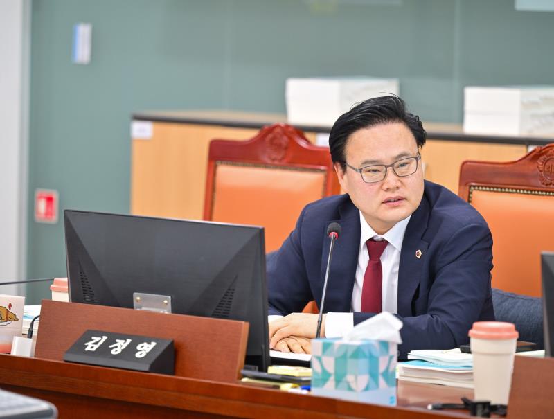 제384회 임시회 제1차 여성가족평생교육위원회