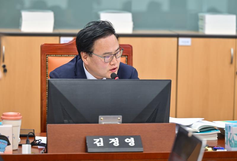 제384회 임시회 제1차 여성가족평생교육위원회_7
