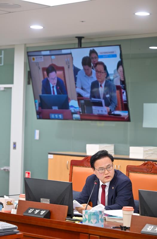 제384회 임시회 제1차 여성가족평생교육위원회_9